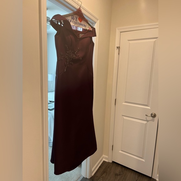 Mother of the bride dress - Picture 2 of 4